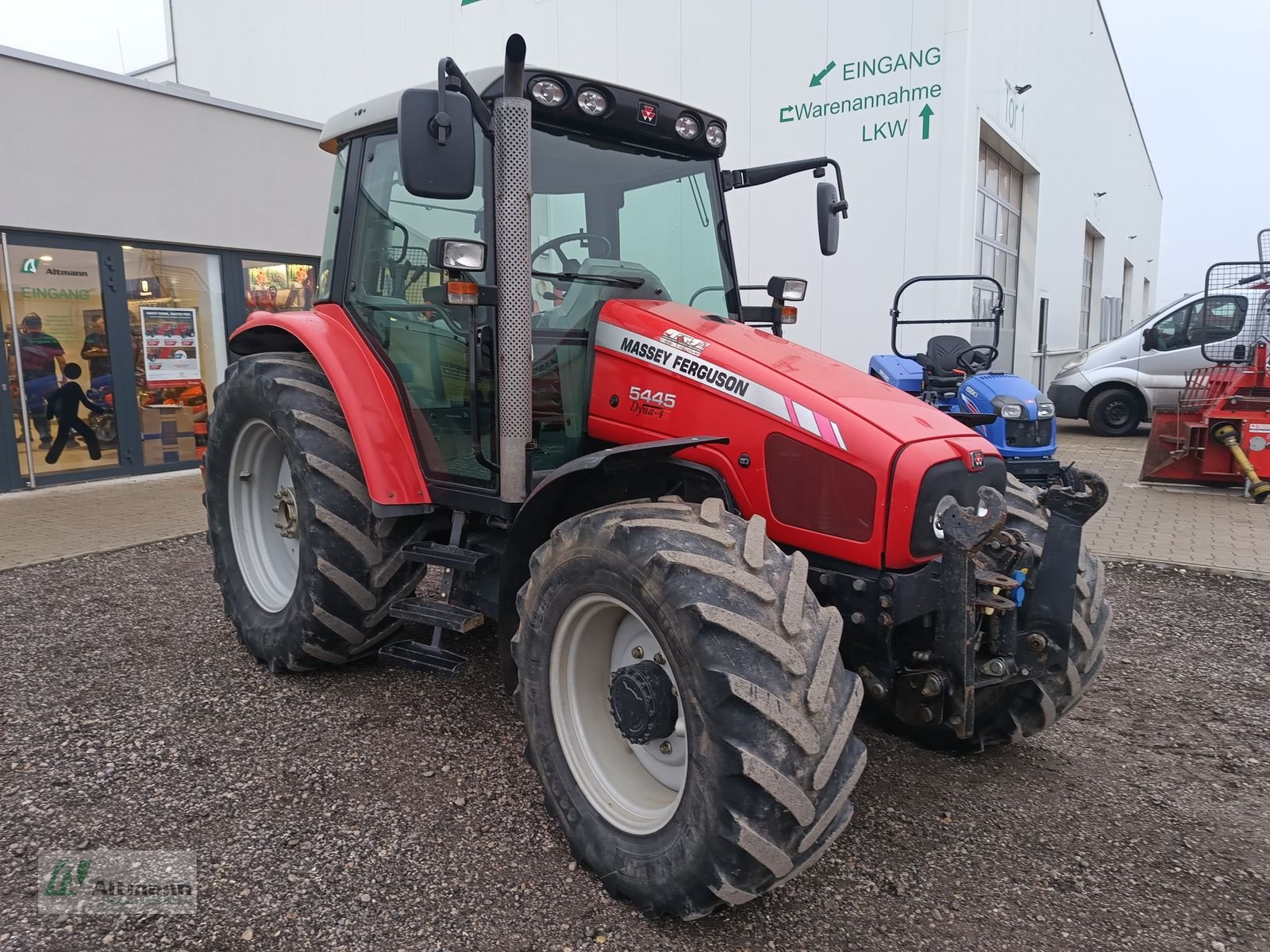 Traktor des Typs Massey Ferguson 5445-4 Standard, Gebrauchtmaschine in Lanzenkirchen (Bild 2)