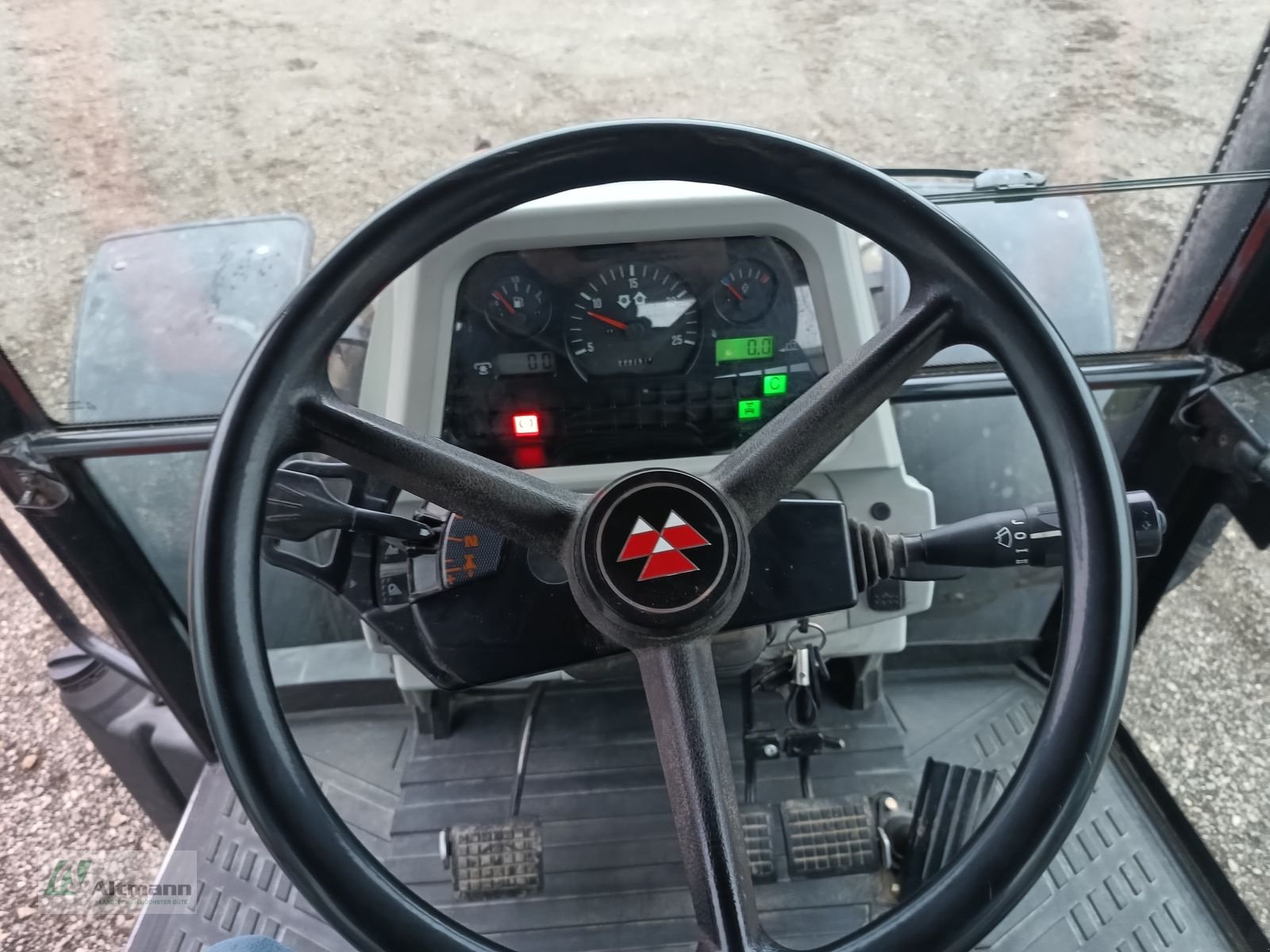 Traktor des Typs Massey Ferguson 5445-4 Standard, Gebrauchtmaschine in Lanzenkirchen (Bild 9)