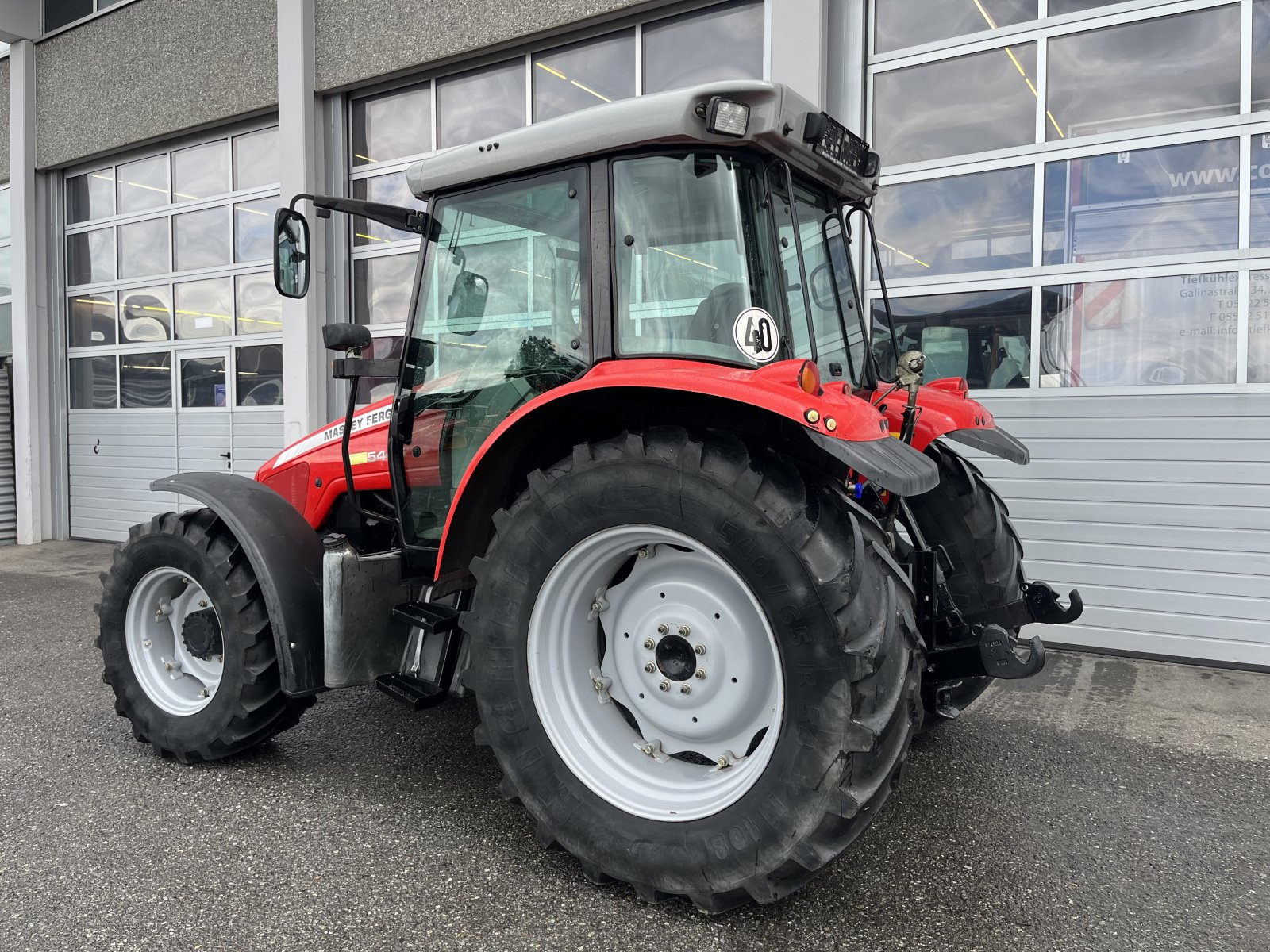 Traktor typu Massey Ferguson 5445-4, Gebrauchtmaschine v Frastanz (Obrázek 9)