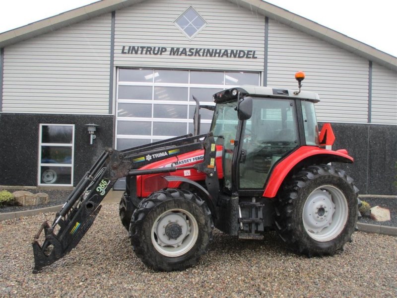 Traktor του τύπου Massey Ferguson 5445 Med frontlæsser, Gebrauchtmaschine σε Lintrup (Φωτογραφία 1)