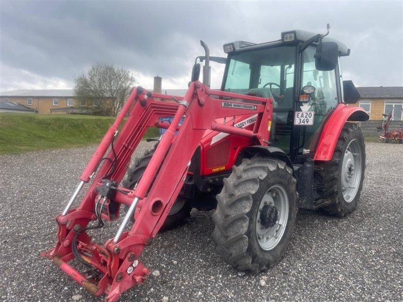 Traktor des Typs Massey Ferguson 5445 Med frontlæsser, Gebrauchtmaschine in Støvring