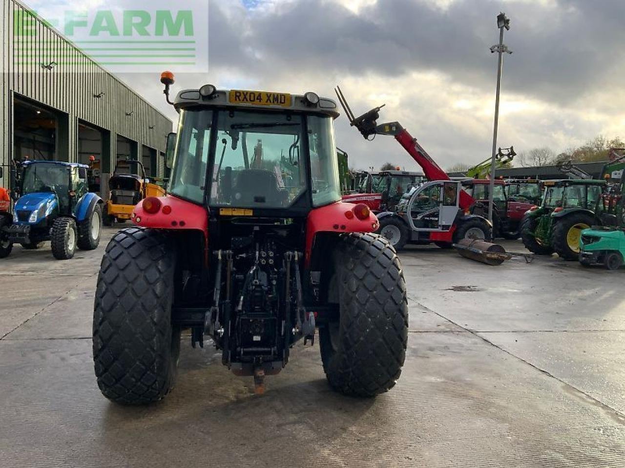Traktor des Typs Massey Ferguson 5445 tractor (st25029), Gebrauchtmaschine in SHAFTESBURY (Bild 9)