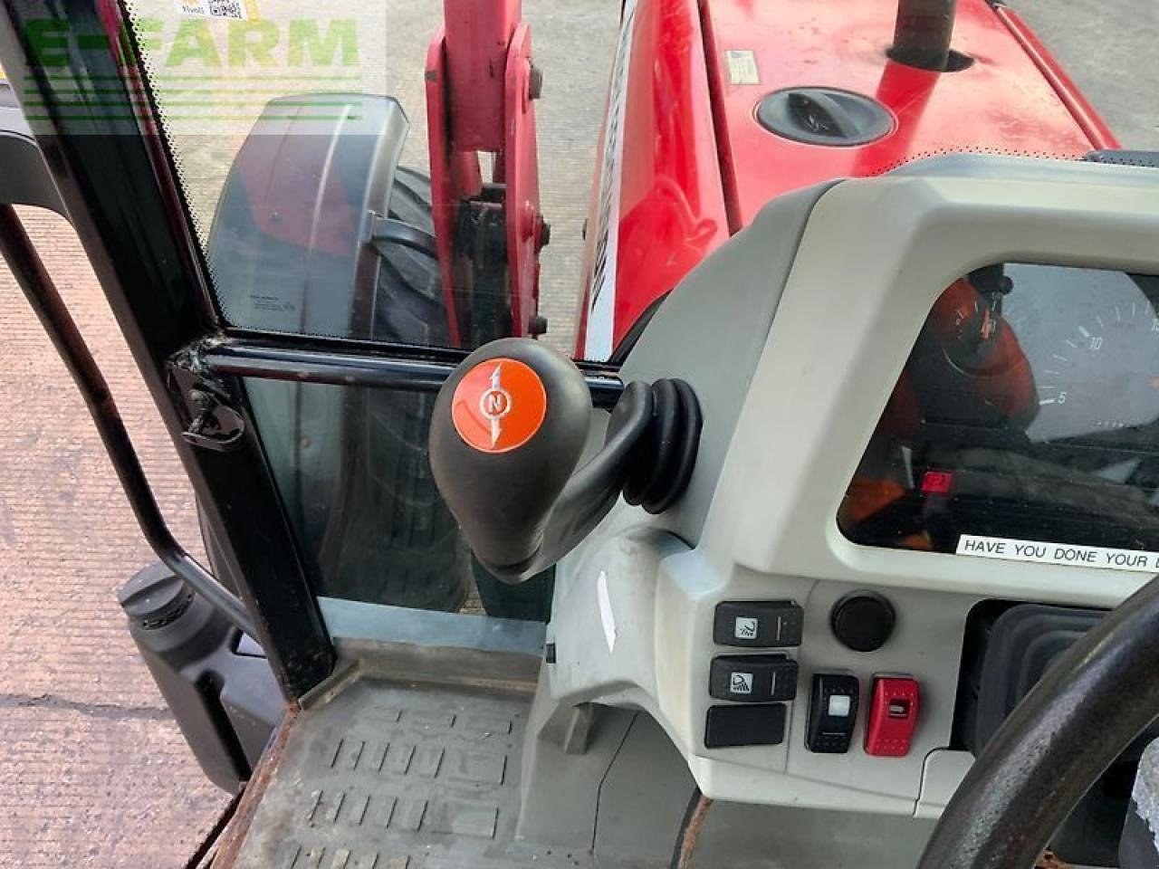 Traktor des Typs Massey Ferguson 5445 tractor (st25029), Gebrauchtmaschine in SHAFTESBURY (Bild 23)