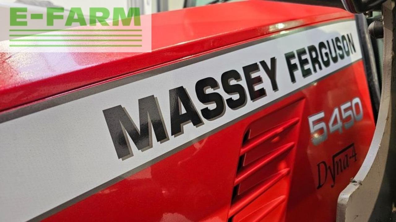 Traktor des Typs Massey Ferguson 5450 dyna 4, Gebrauchtmaschine in MORDY (Bild 12)
