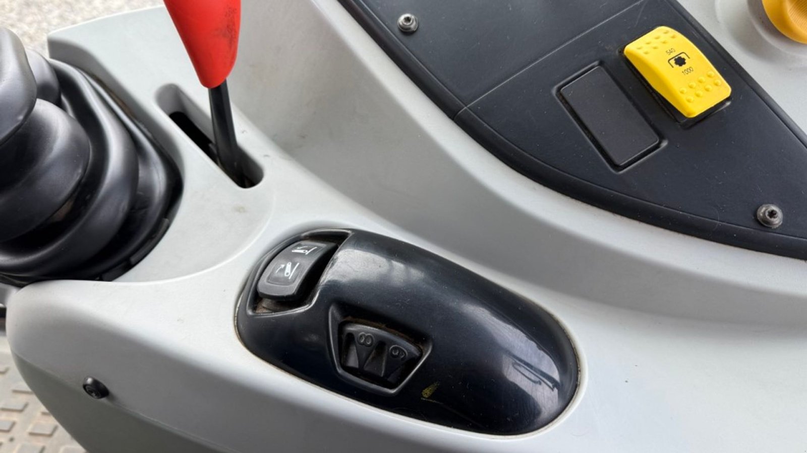 Traktor typu Massey Ferguson 5455 Dyna 2, Gebrauchtmaschine v Hadsten (Obrázek 20)