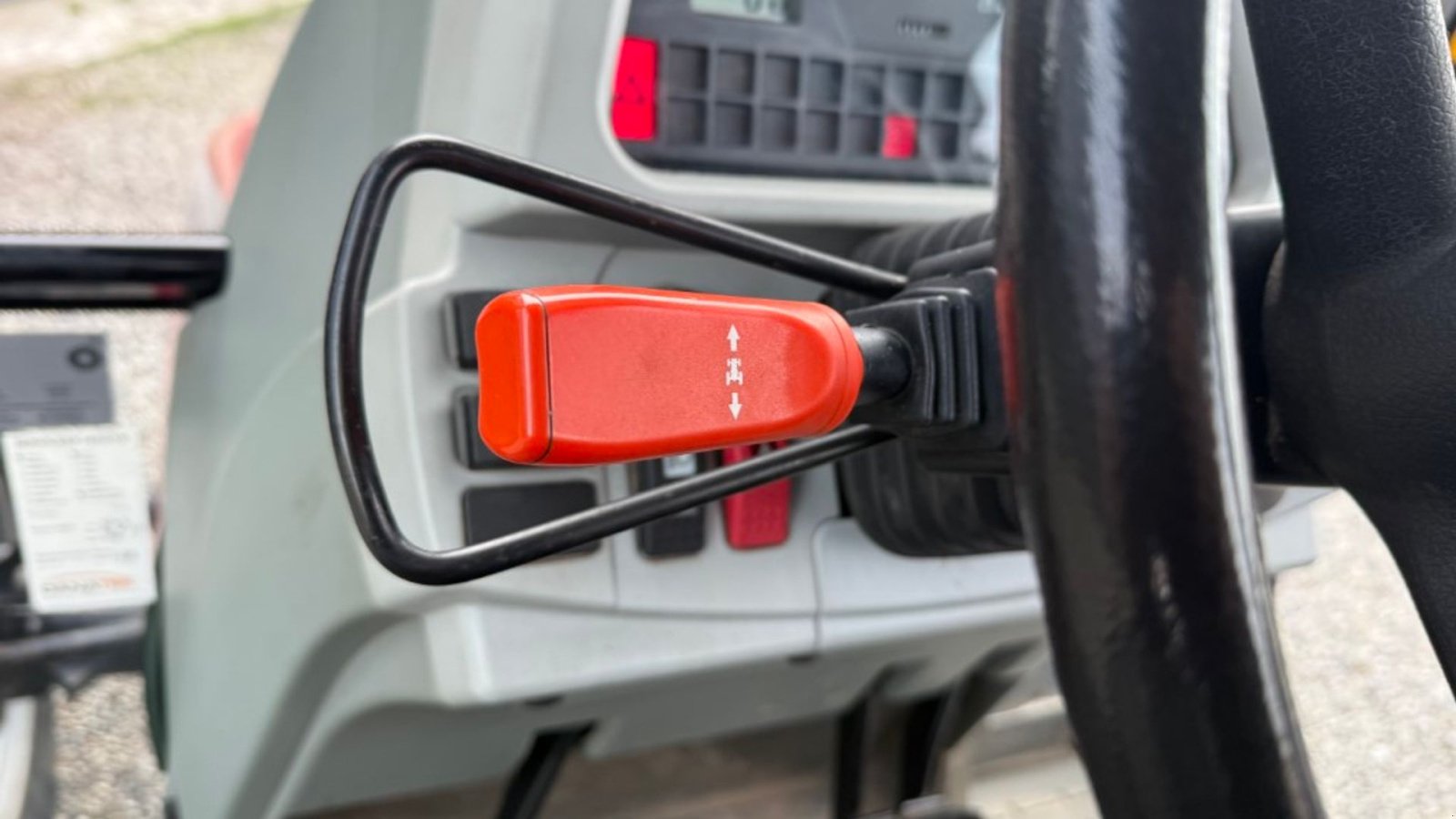 Traktor typu Massey Ferguson 5455 Dyna 2, Gebrauchtmaschine v Hadsten (Obrázek 24)