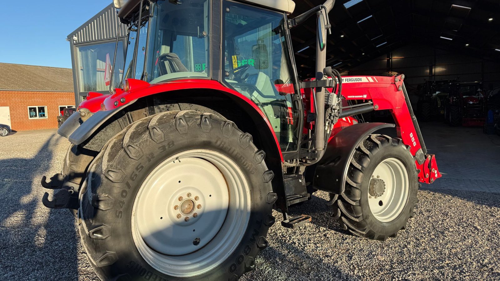Traktor typu Massey Ferguson 5455 Dyna - 4, Gebrauchtmaschine w Hadsten (Zdjęcie 8)
