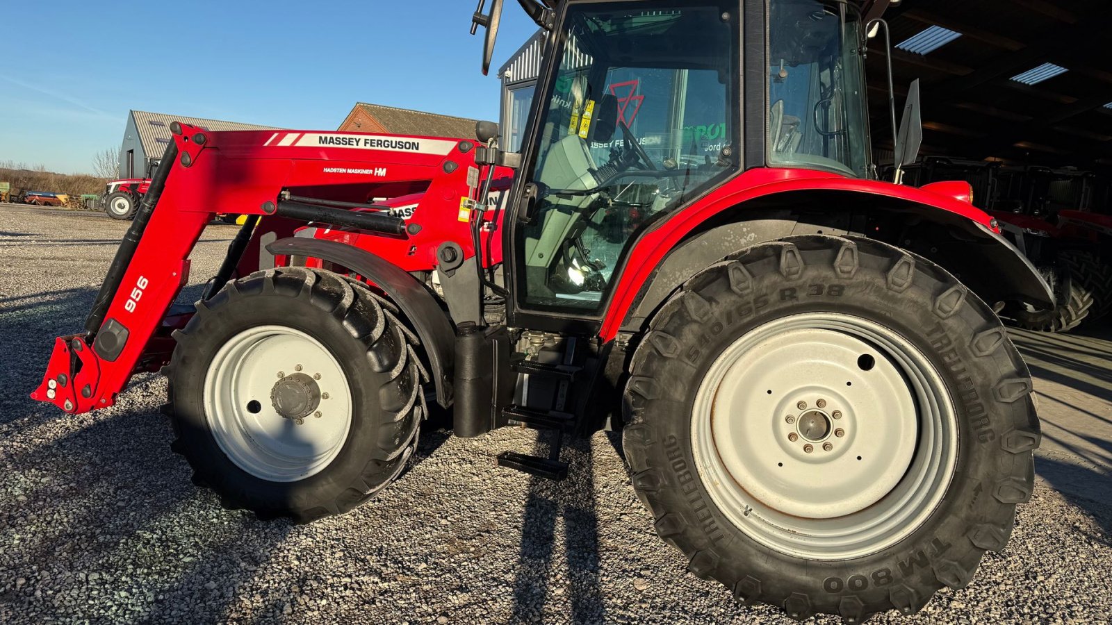 Traktor typu Massey Ferguson 5455 Dyna - 4, Gebrauchtmaschine w Hadsten (Zdjęcie 3)
