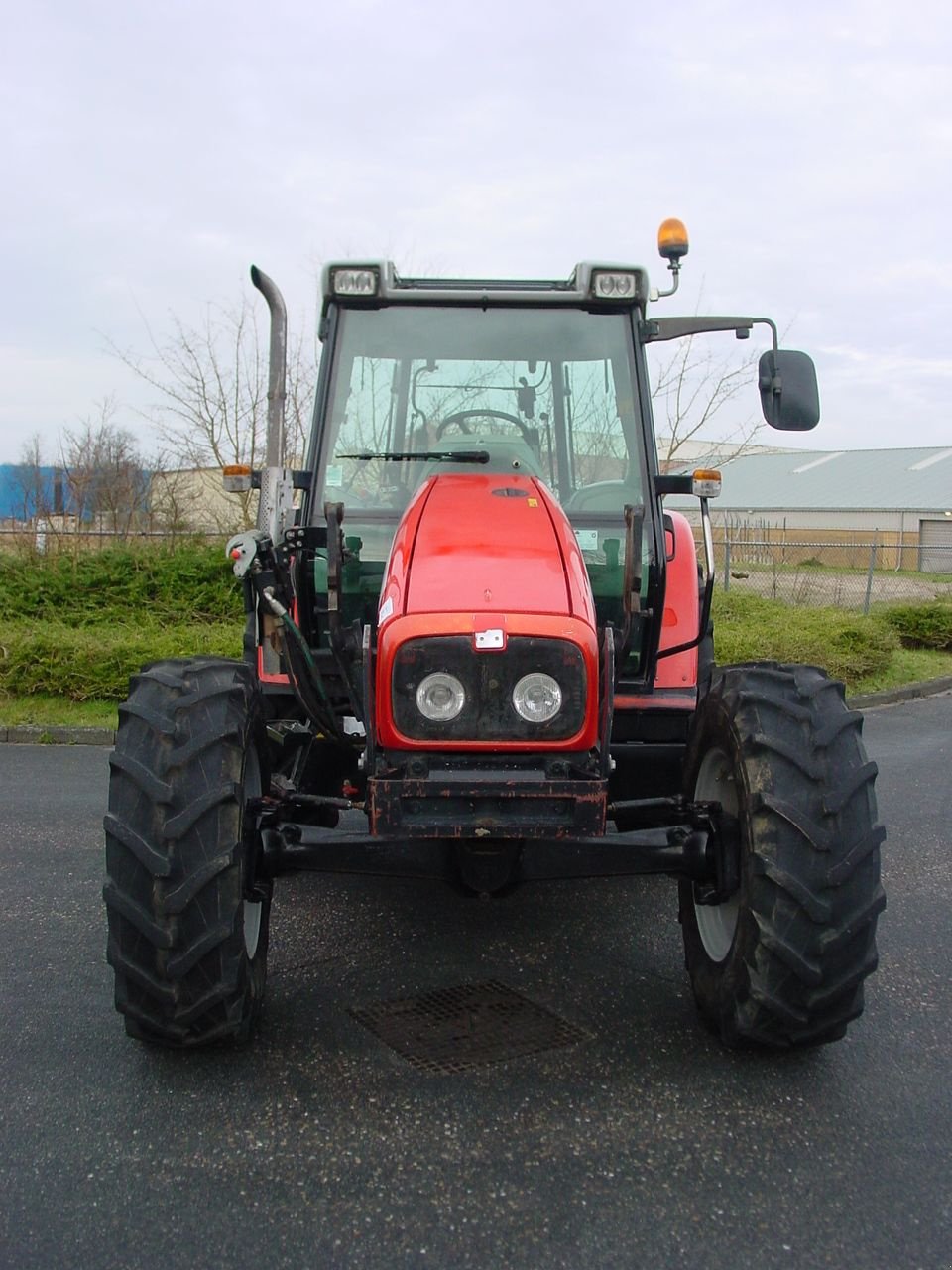 Traktor des Typs Massey Ferguson 5455 Dyna4, Gebrauchtmaschine in Wieringerwerf (Bild 2)