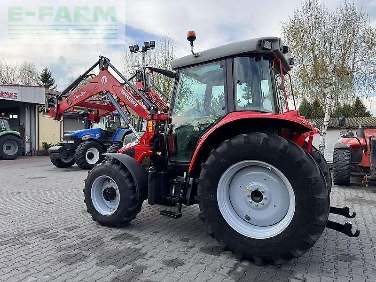 Traktor typu Massey Ferguson 5455 + faucheux prestige 120, Gebrauchtmaschine v DAMAS?AWEK (Obrázek 9)