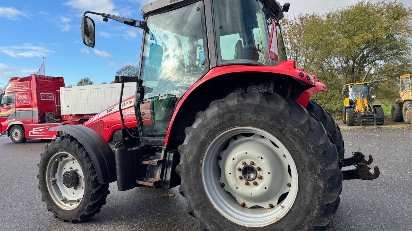 Traktor des Typs Massey Ferguson 5455 KUN 4700 TIMER OG FRONT PTO!, Gebrauchtmaschine in Nørager (Bild 5)
