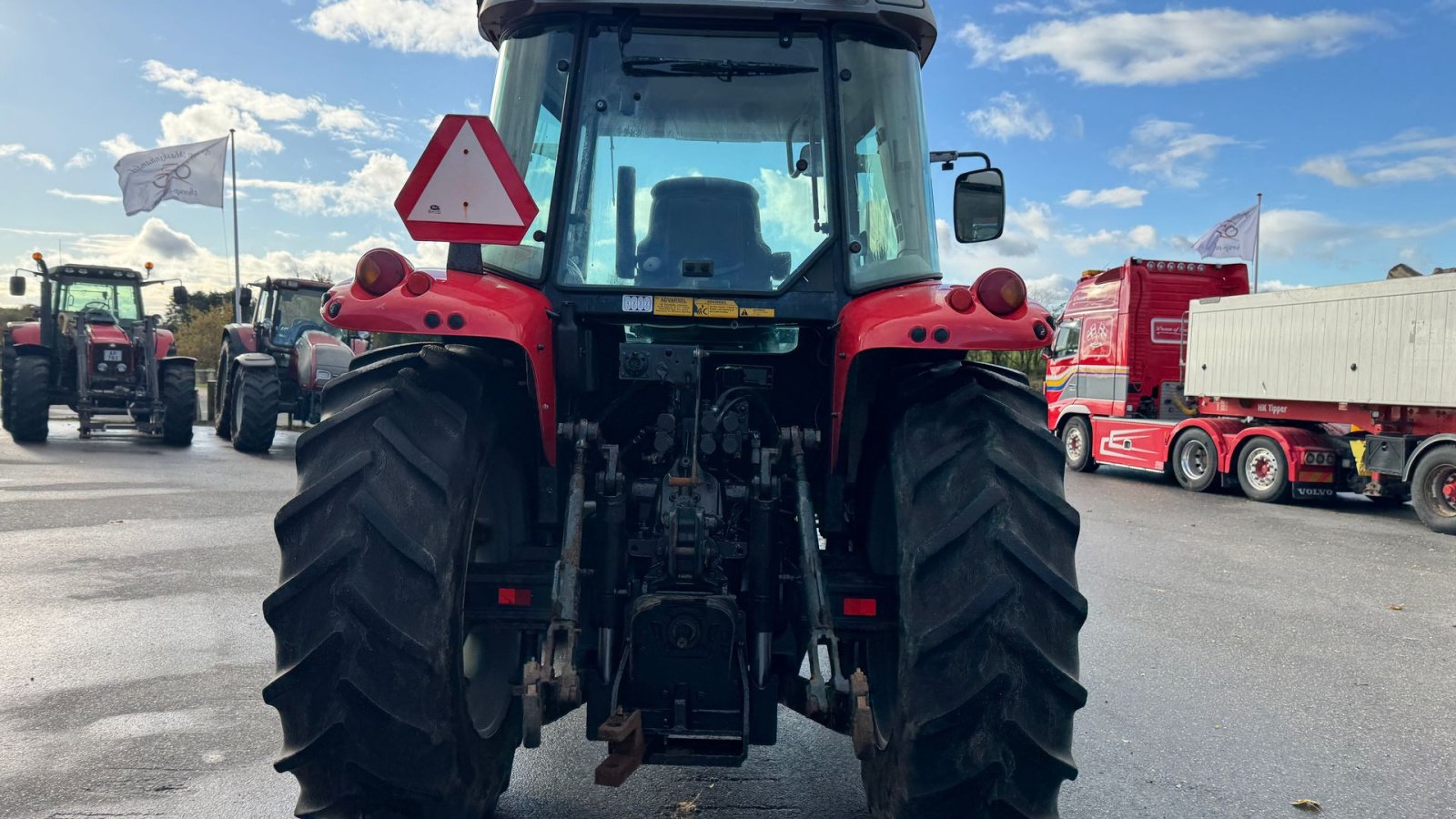 Traktor des Typs Massey Ferguson 5455 KUN 4700 TIMER OG FRONT PTO!, Gebrauchtmaschine in Nørager (Bild 13)