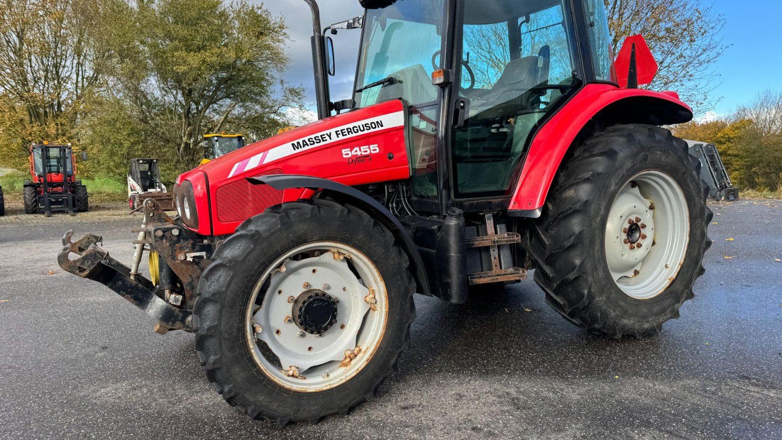 Traktor des Typs Massey Ferguson 5455 KUN 4700 TIMER OG FRONT PTO!, Gebrauchtmaschine in Nørager (Bild 2)