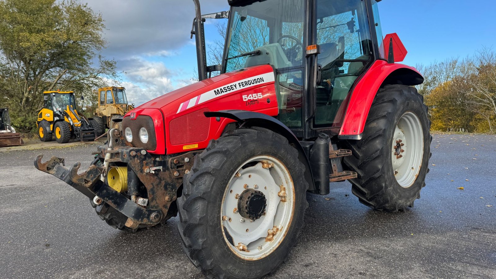 Traktor des Typs Massey Ferguson 5455 KUN 4700 TIMER OG FRONT PTO!, Gebrauchtmaschine in Nørager (Bild 1)