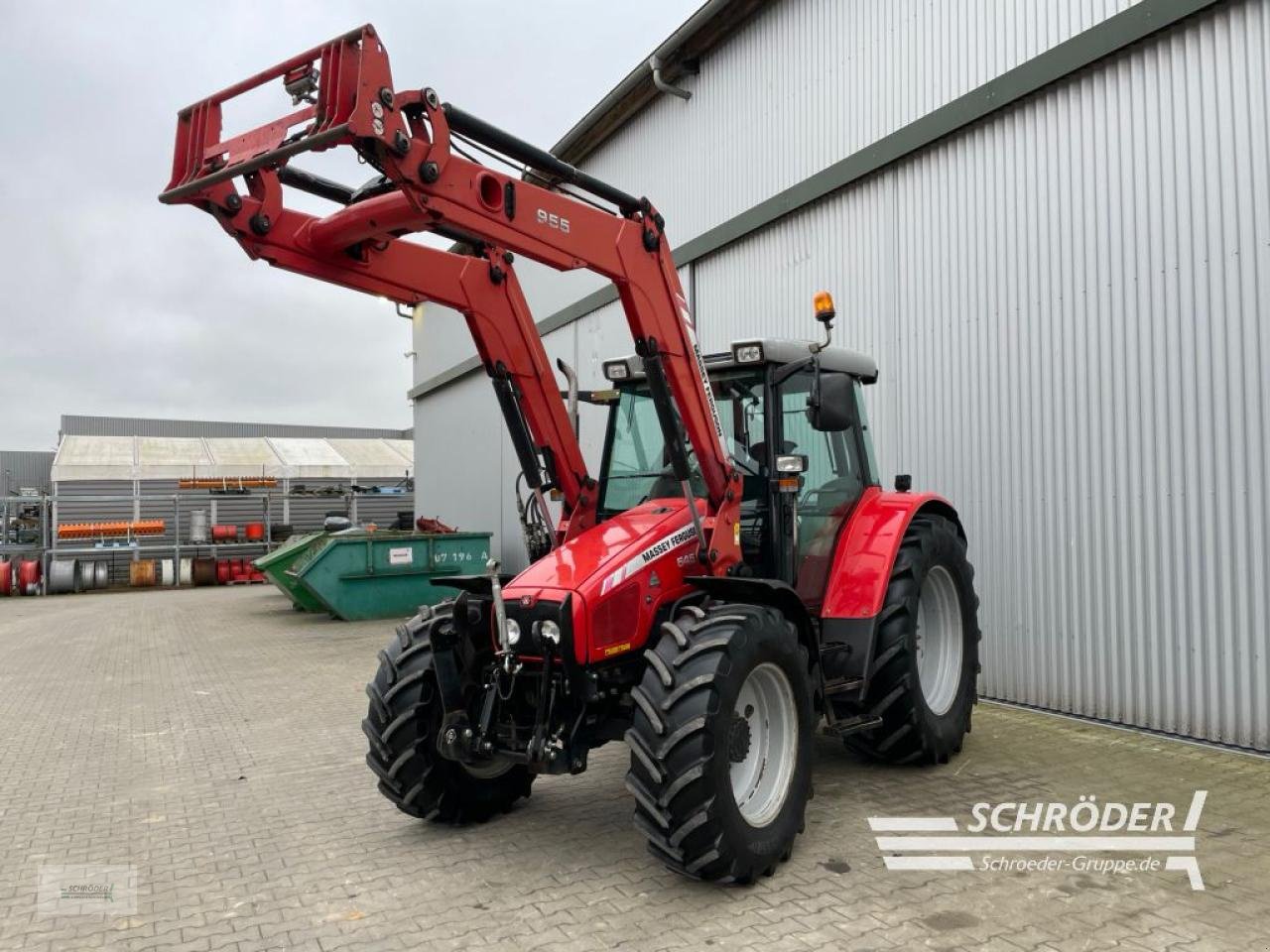 Traktor типа Massey Ferguson 5455, Gebrauchtmaschine в Wildeshausen (Фотография 9)