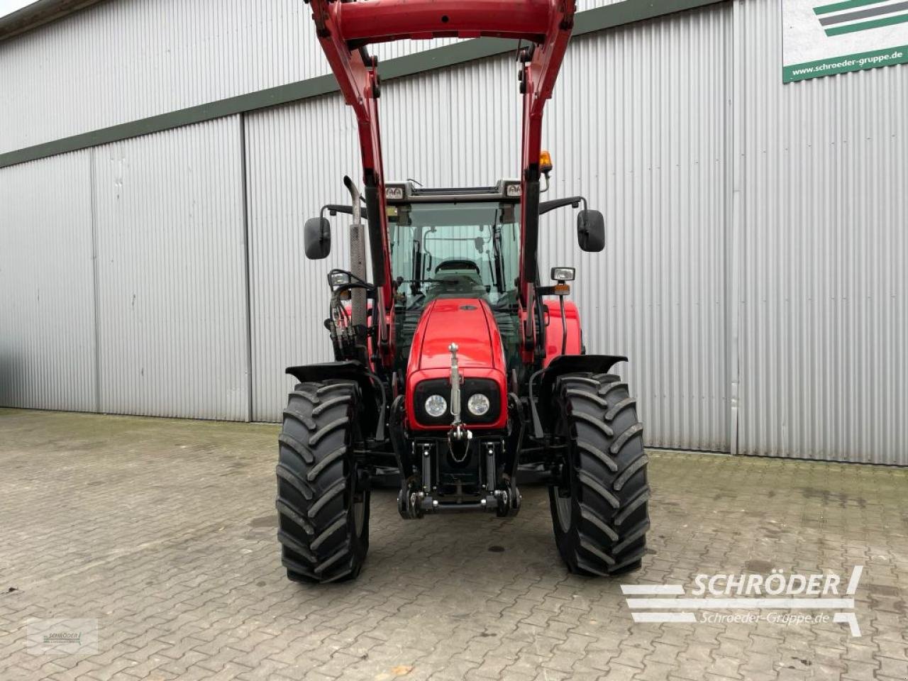 Traktor типа Massey Ferguson 5455, Gebrauchtmaschine в Wildeshausen (Фотография 10)