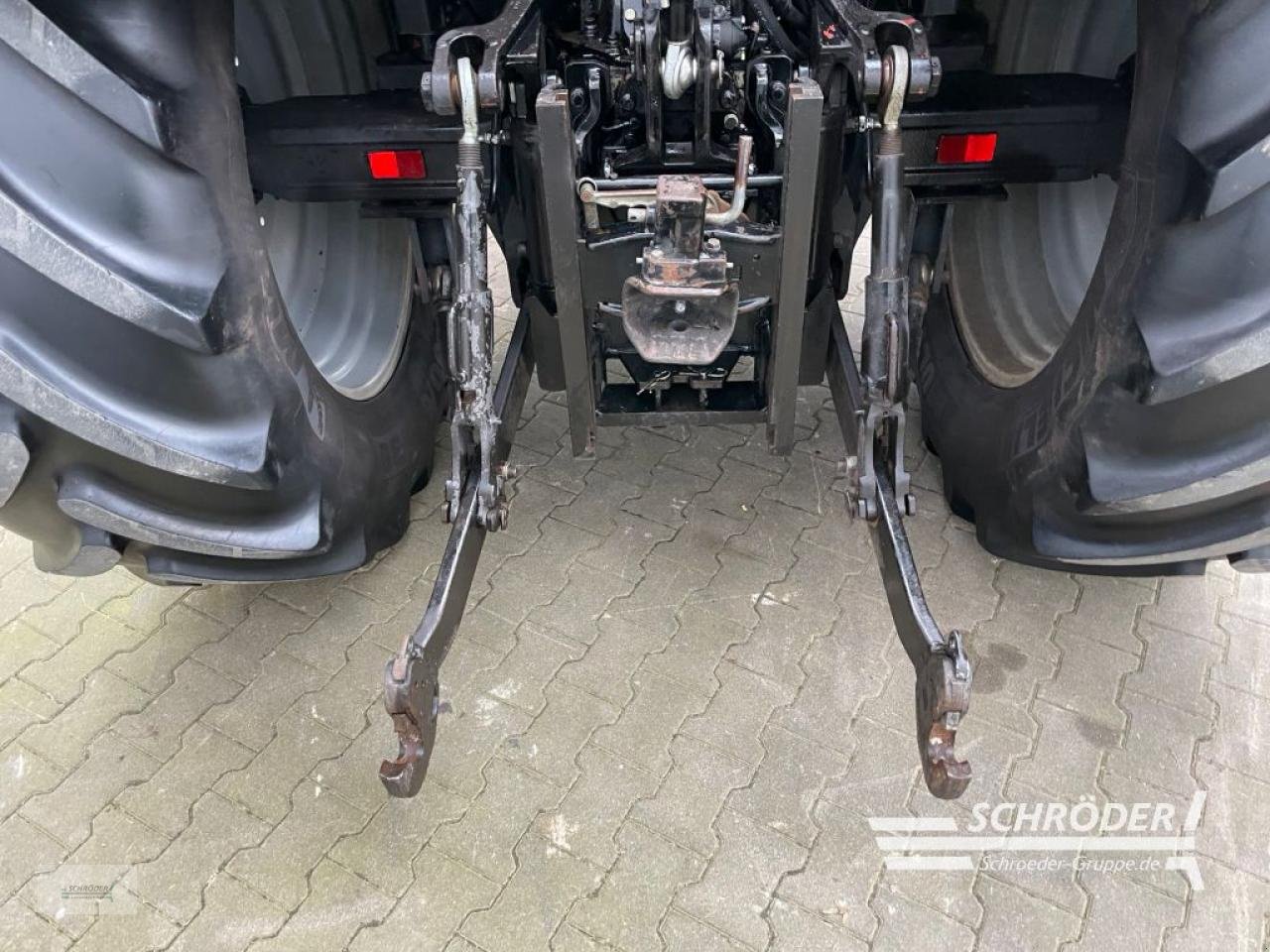 Traktor типа Massey Ferguson 5455, Gebrauchtmaschine в Wildeshausen (Фотография 22)