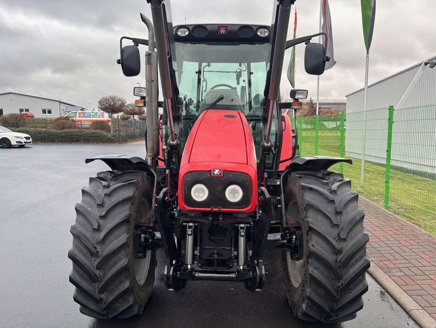 Traktor des Typs Massey Ferguson 5455, Gebrauchtmaschine in Petersberg (Bild 5)