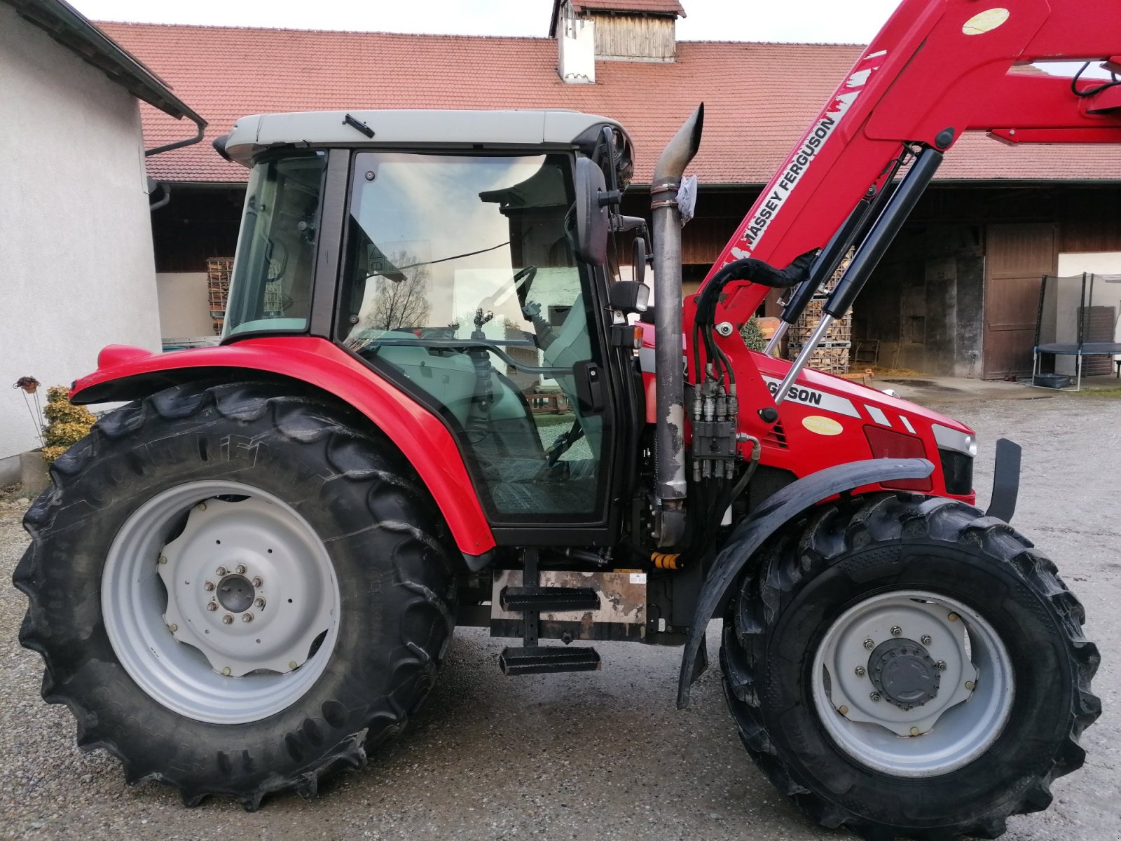 Traktor типа Massey Ferguson 5455, Gebrauchtmaschine в Geisenhausen (Фотография 5)