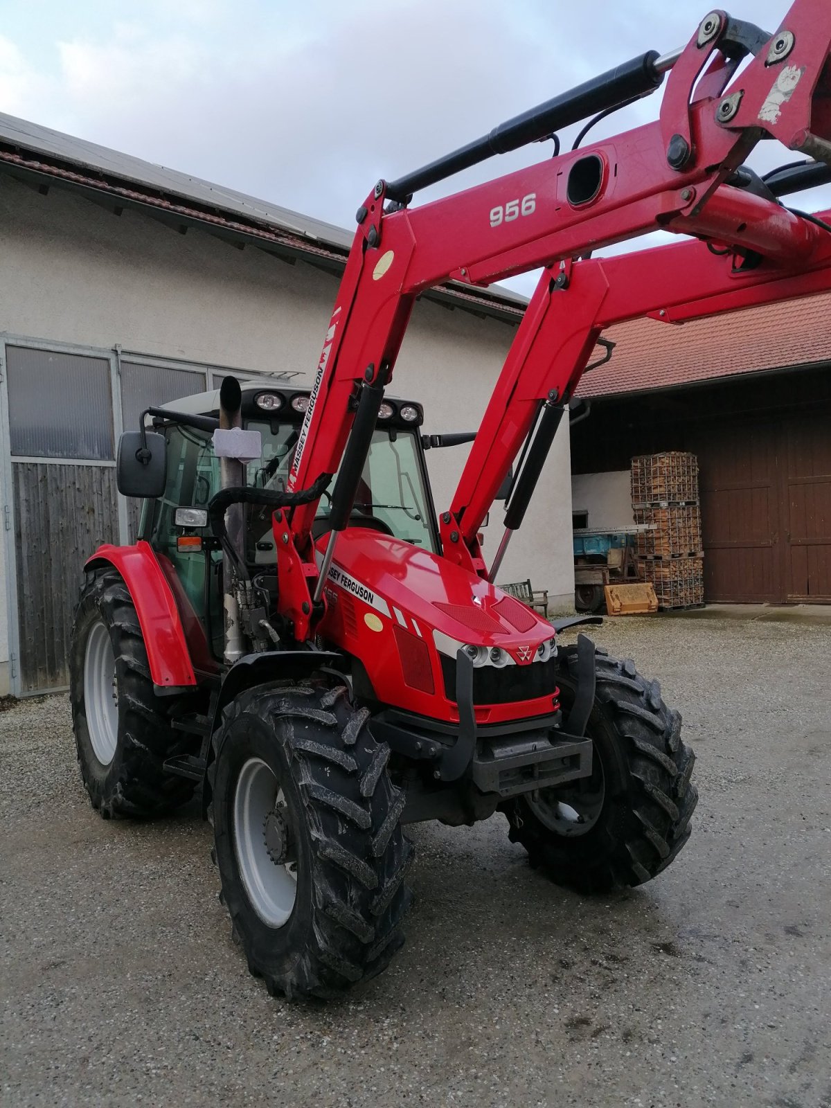 Traktor типа Massey Ferguson 5455, Gebrauchtmaschine в Geisenhausen (Фотография 7)