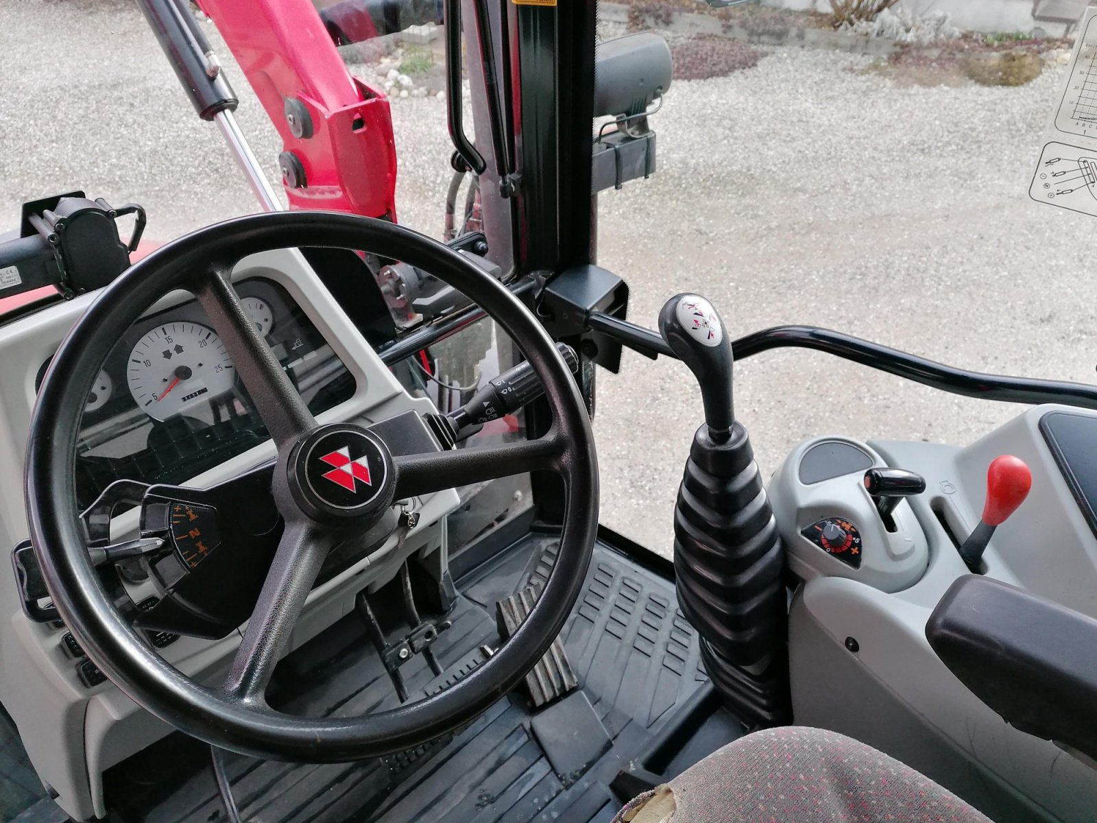 Traktor типа Massey Ferguson 5455, Gebrauchtmaschine в Geisenhausen (Фотография 16)