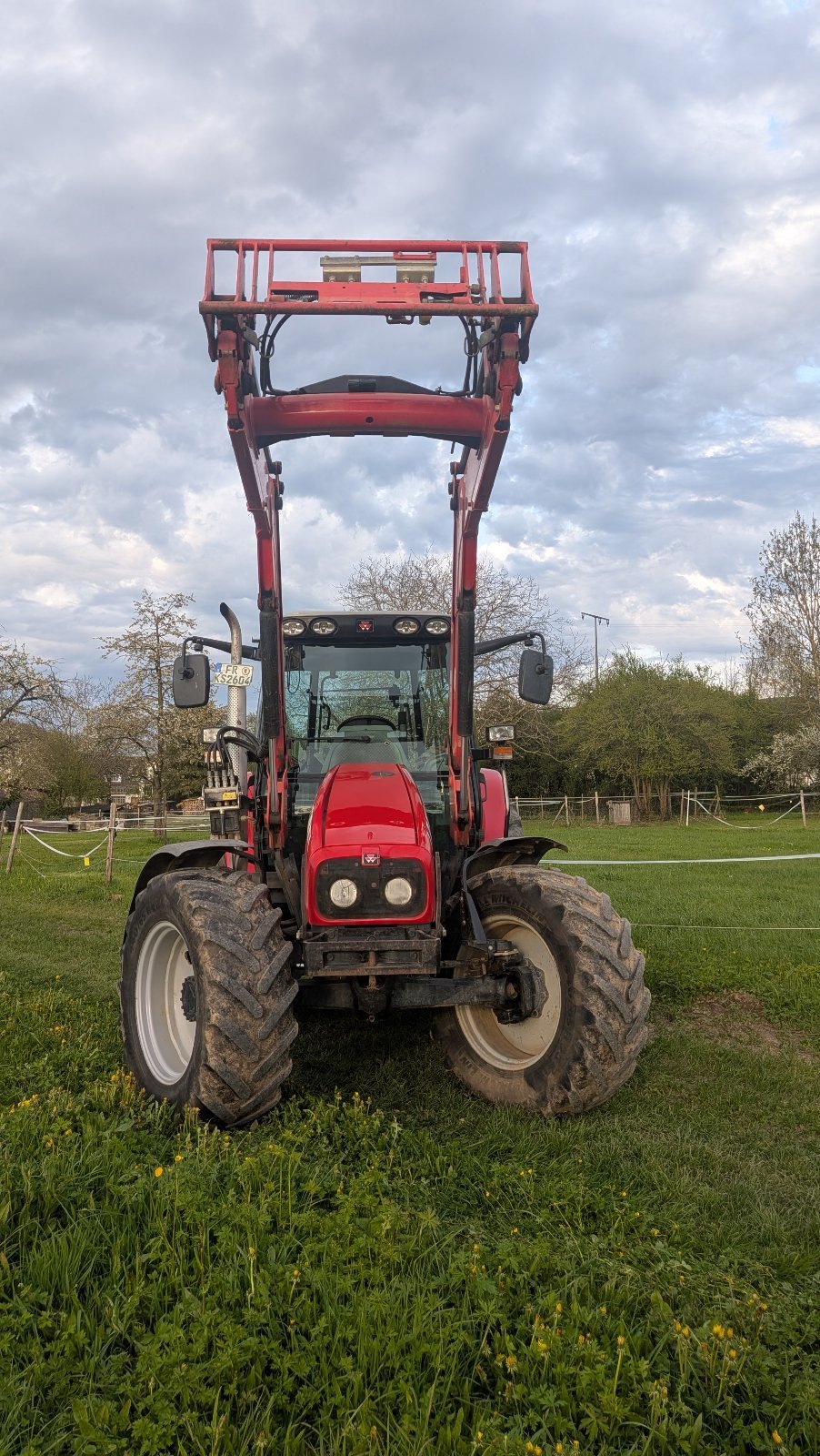 Traktor типа Massey Ferguson 5455, Gebrauchtmaschine в Ehrenkirchen (Фотография 2)