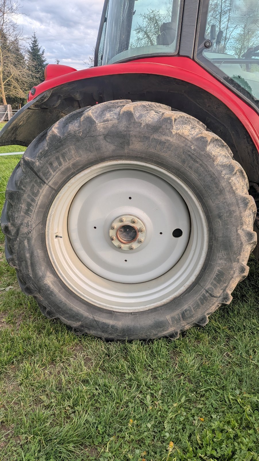 Traktor типа Massey Ferguson 5455, Gebrauchtmaschine в Ehrenkirchen (Фотография 9)