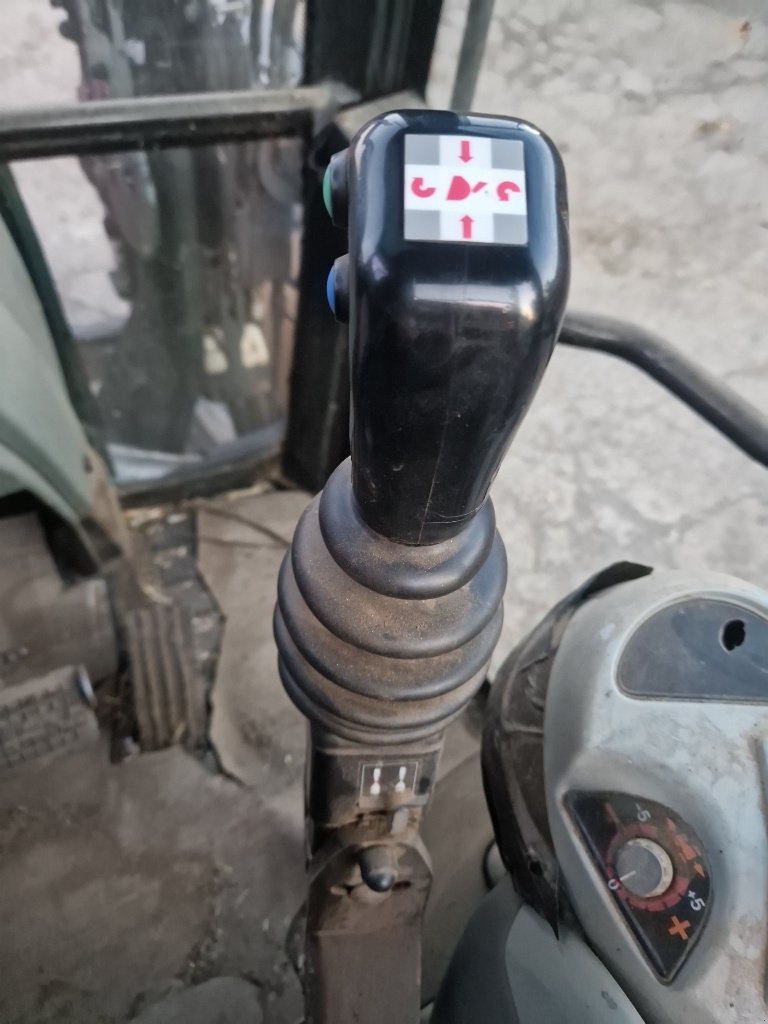 Traktor del tipo Massey Ferguson 5460, Gebrauchtmaschine en BRECEY (Imagen 11)