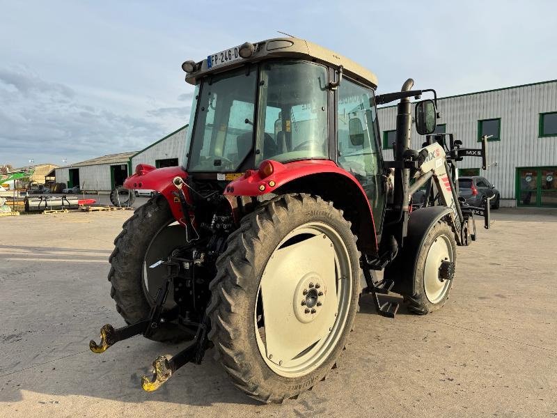 Traktor типа Massey Ferguson 5460, Gebrauchtmaschine в Richebourg (Фотография 8)