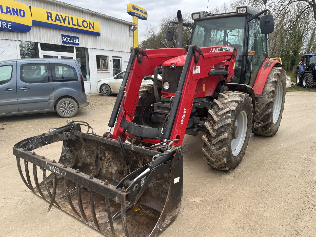 Traktor типа Massey Ferguson 5460, Gebrauchtmaschine в VERT TOULON (Фотография 2)