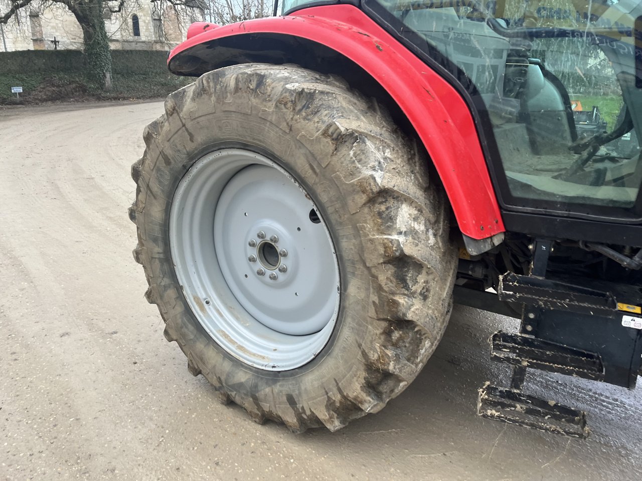 Traktor типа Massey Ferguson 5460, Gebrauchtmaschine в VERT TOULON (Фотография 5)