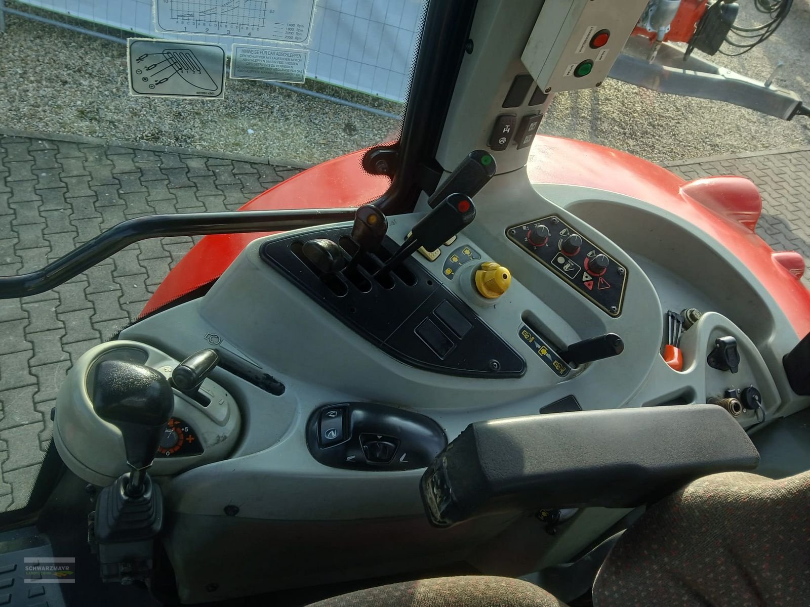 Traktor tip Massey Ferguson 5465-4 Standard, Gebrauchtmaschine in Aurolzmünster (Poză 11)