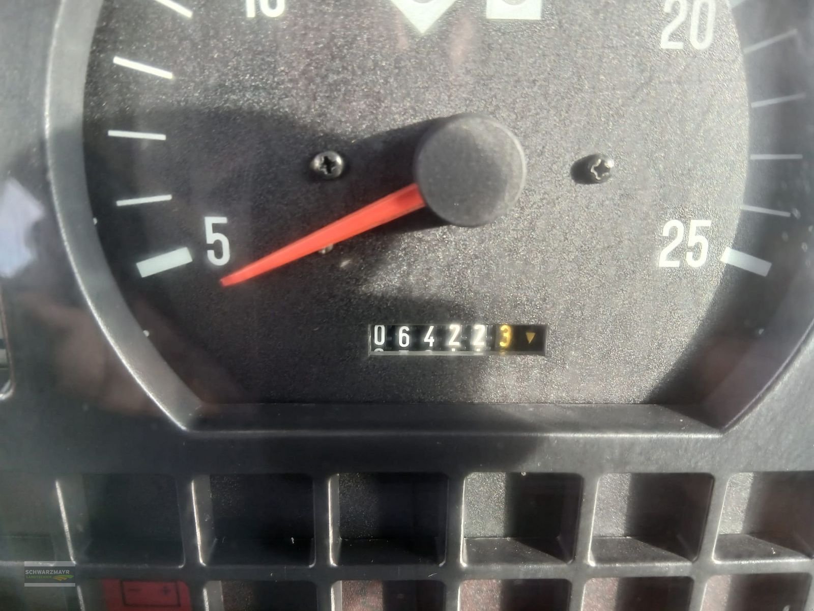 Traktor tip Massey Ferguson 5465-4 Standard, Gebrauchtmaschine in Aurolzmünster (Poză 17)