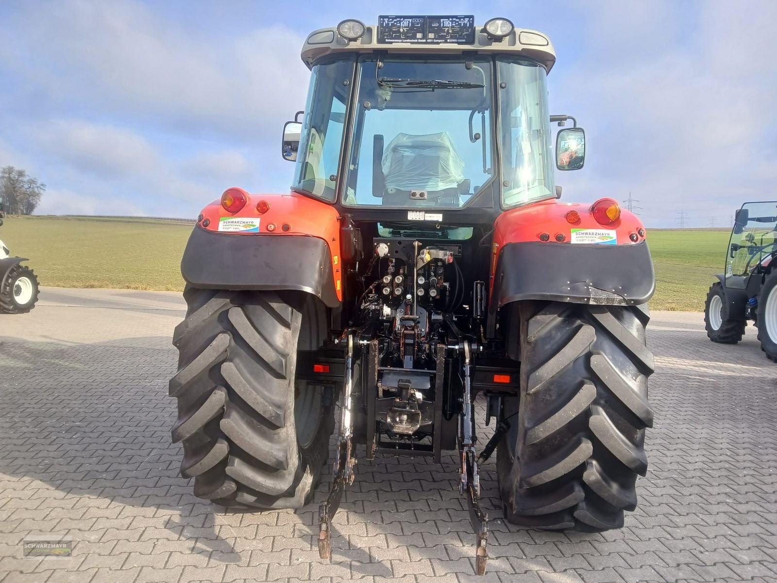 Traktor tip Massey Ferguson 5465-4 Standard, Gebrauchtmaschine in Aurolzmünster (Poză 3)