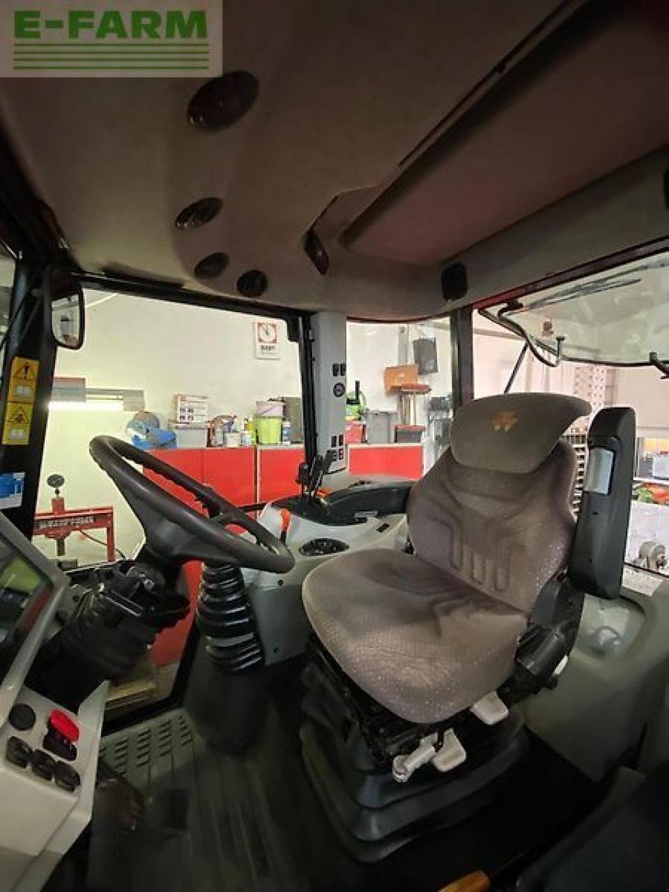 Traktor типа Massey Ferguson 5465, Gebrauchtmaschine в STAPEL (Фотография 12)