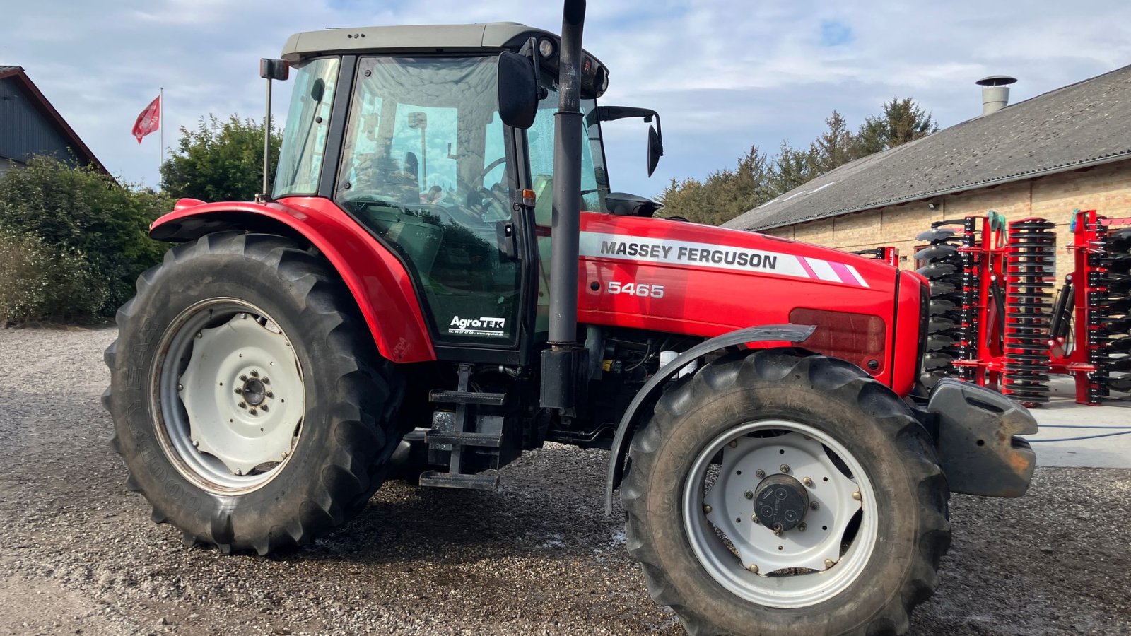 Traktor типа Massey Ferguson 5465, Gebrauchtmaschine в Svenstrup J (Фотография 5)