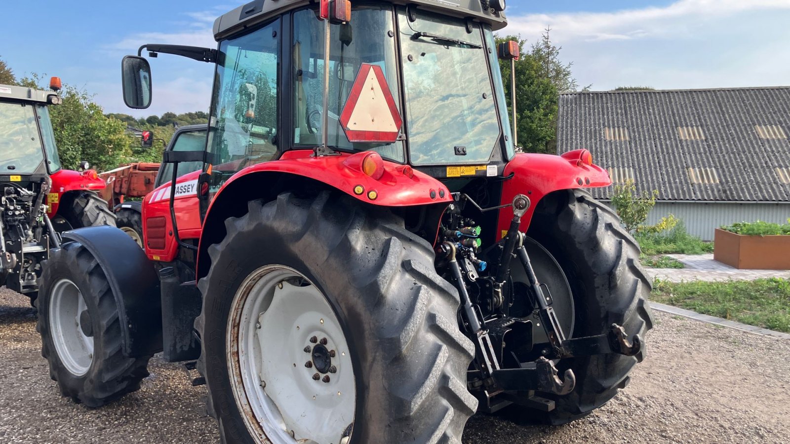 Traktor типа Massey Ferguson 5465, Gebrauchtmaschine в Svenstrup J (Фотография 3)