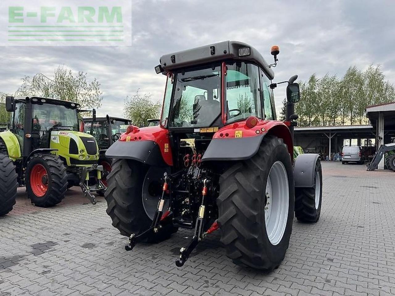 Traktor типа Massey Ferguson 5470 dyna-4, Gebrauchtmaschine в DAMAS?AWEK (Фотография 7)