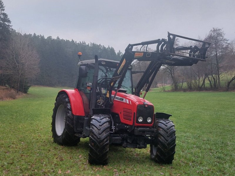 Traktor του τύπου Massey Ferguson 5470, Gebrauchtmaschine σε Nittenau  (Φωτογραφία 1)