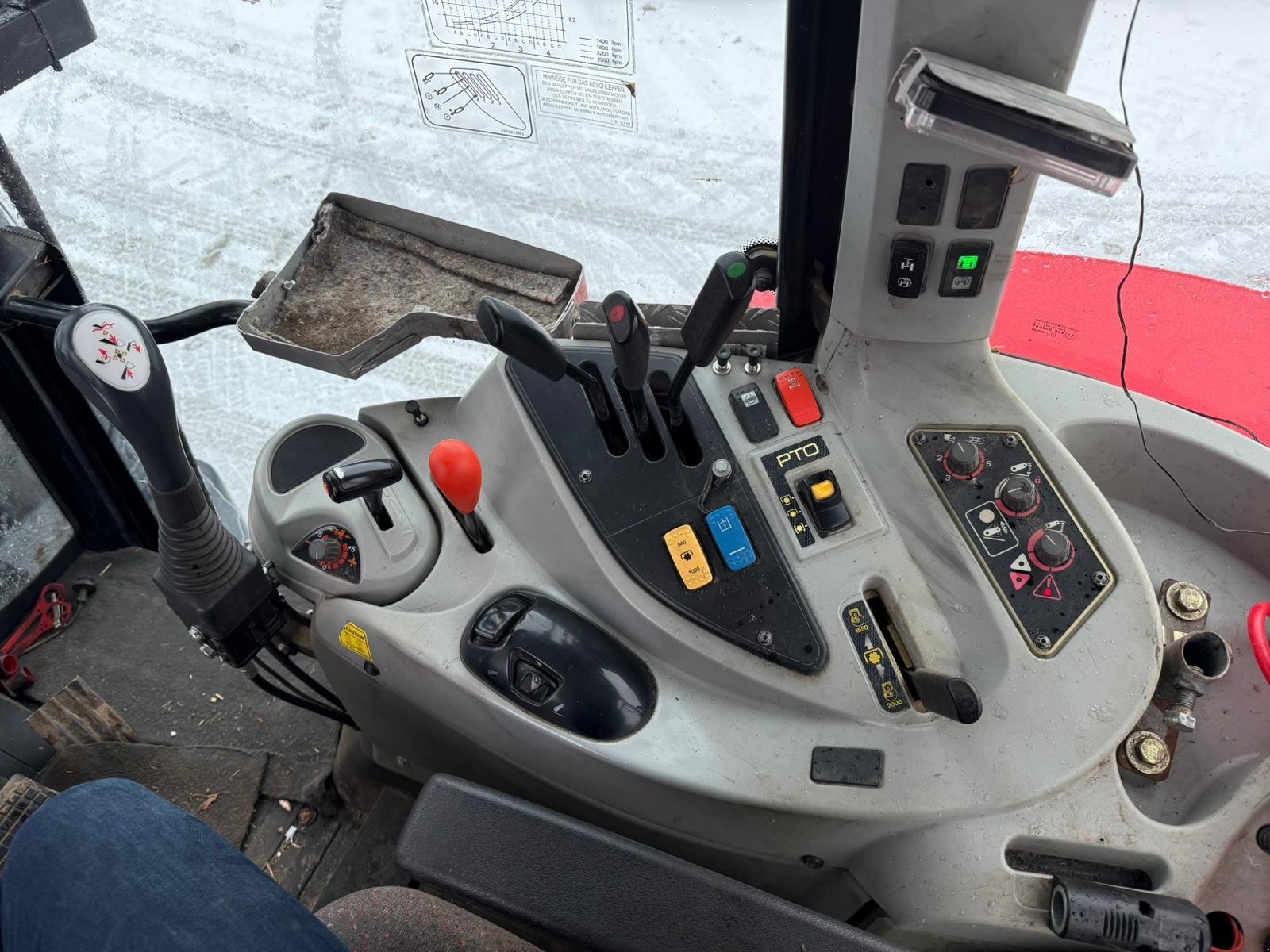 Traktor des Typs Massey Ferguson 5475 Dyna 4, Gebrauchtmaschine in Bad Oldesloe (Bild 12)