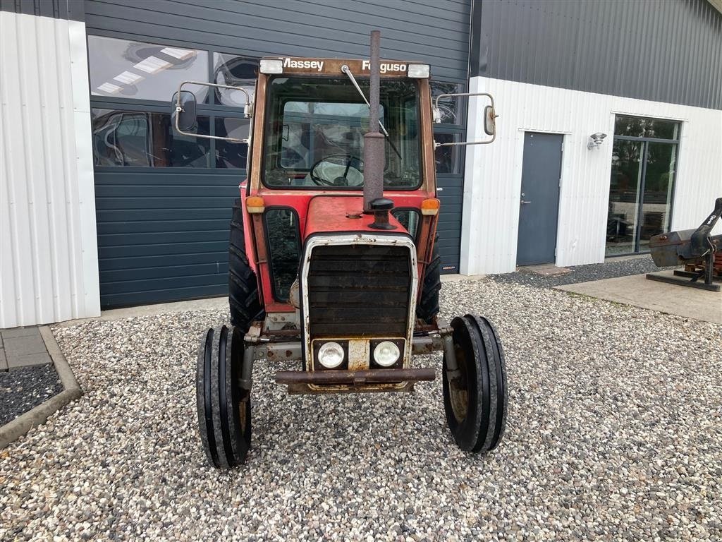 Traktor du type Massey Ferguson 550, Gebrauchtmaschine en Thorsø (Photo 3)