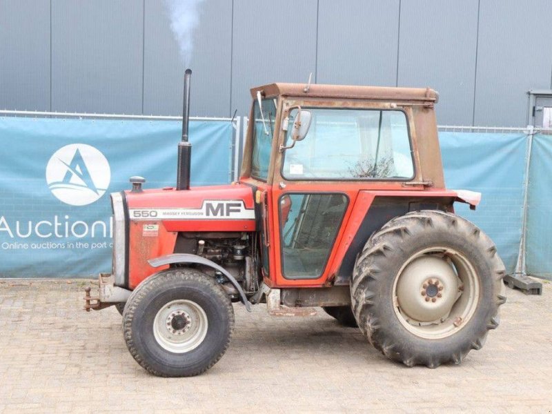 Traktor tip Massey Ferguson 550, Gebrauchtmaschine in Antwerpen (Poză 1)