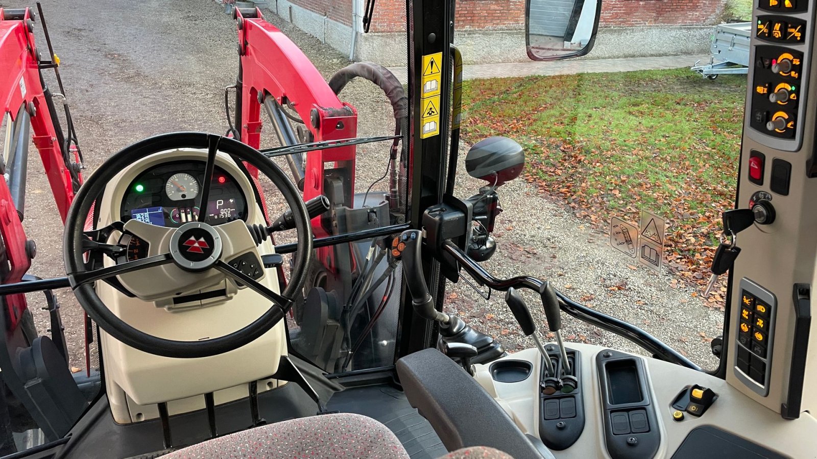 Traktor typu Massey Ferguson 5610 Dyna 4 5610, Gebrauchtmaschine v Nykøbing Mors (Obrázek 6)