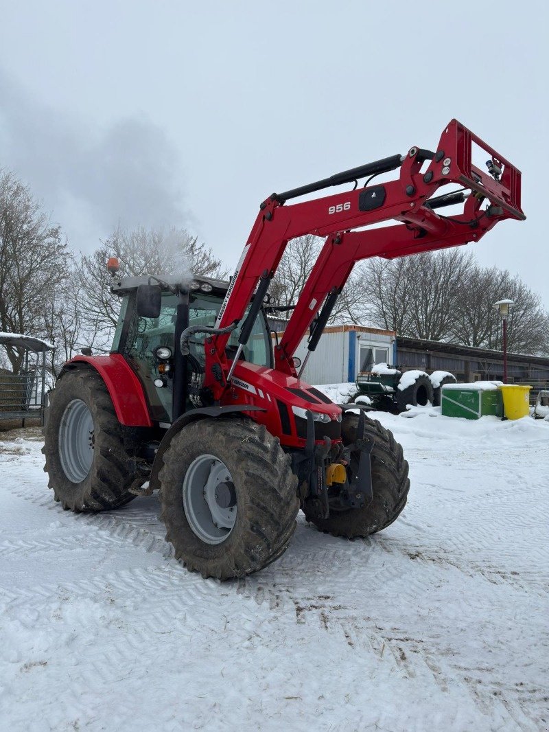 Traktor Türe ait Massey Ferguson 5611 Dyna-4, Gebrauchtmaschine içinde Gnutz (resim 1)