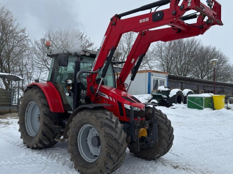 Traktor Türe ait Massey Ferguson 5611 Dyna-4, Gebrauchtmaschine içinde Gnutz (resim 1)