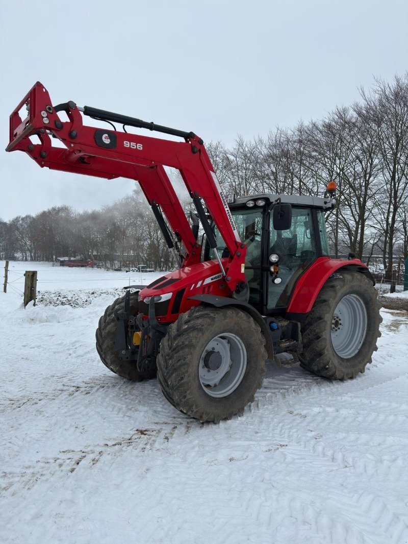 Traktor Türe ait Massey Ferguson 5611 Dyna-4, Gebrauchtmaschine içinde Gnutz (resim 2)