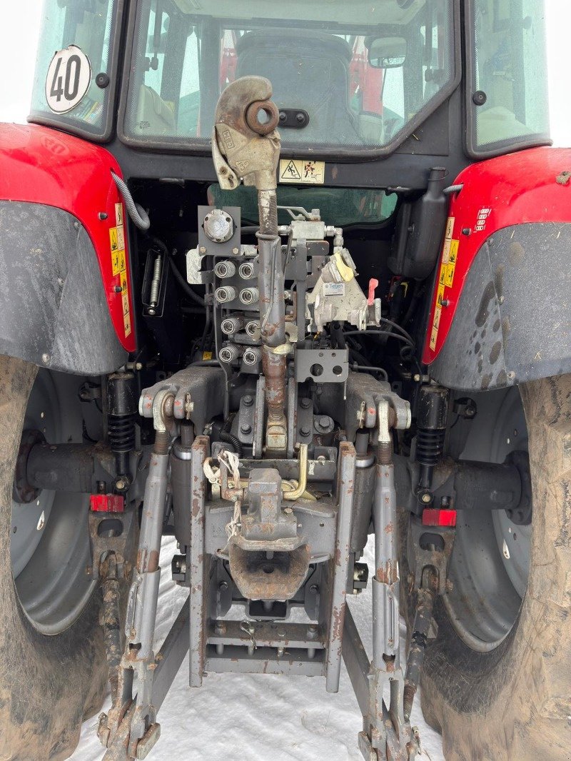 Traktor Türe ait Massey Ferguson 5611 Dyna-4, Gebrauchtmaschine içinde Gnutz (resim 9)
