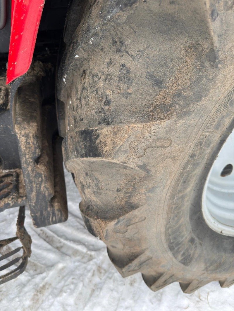 Traktor Türe ait Massey Ferguson 5611 Dyna-4, Gebrauchtmaschine içinde Gnutz (resim 17)