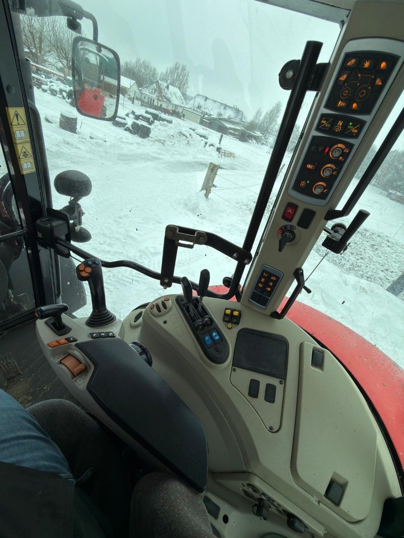 Traktor Türe ait Massey Ferguson 5611 Dyna-4, Gebrauchtmaschine içinde Gnutz (resim 19)