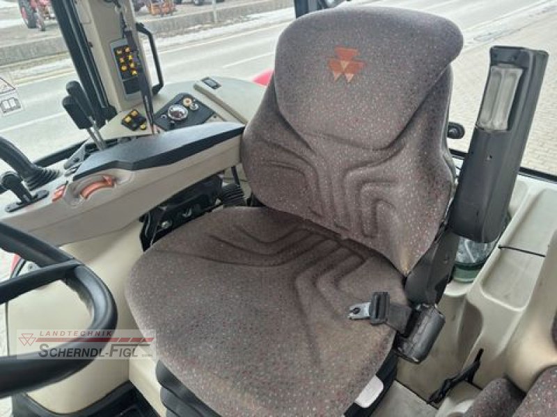 Traktor от тип Massey Ferguson 5611 Dyna 4, Gebrauchtmaschine в St.Margarethen (Снимка 10)